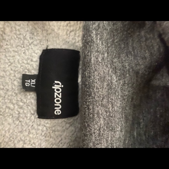RipZone size XL hoodie sweatshirt. - Picture 3 of 3